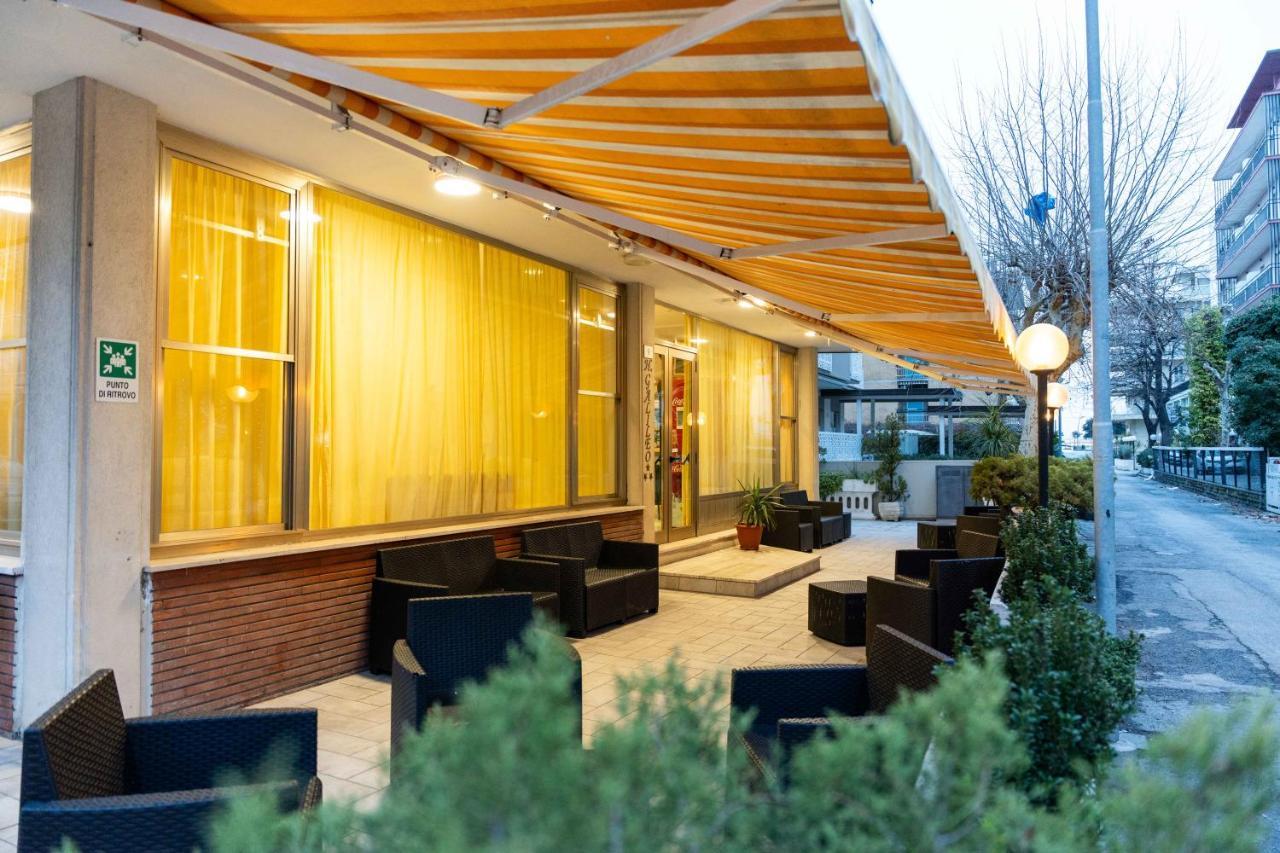 Hotel Galileo Rimini Bagian luar foto