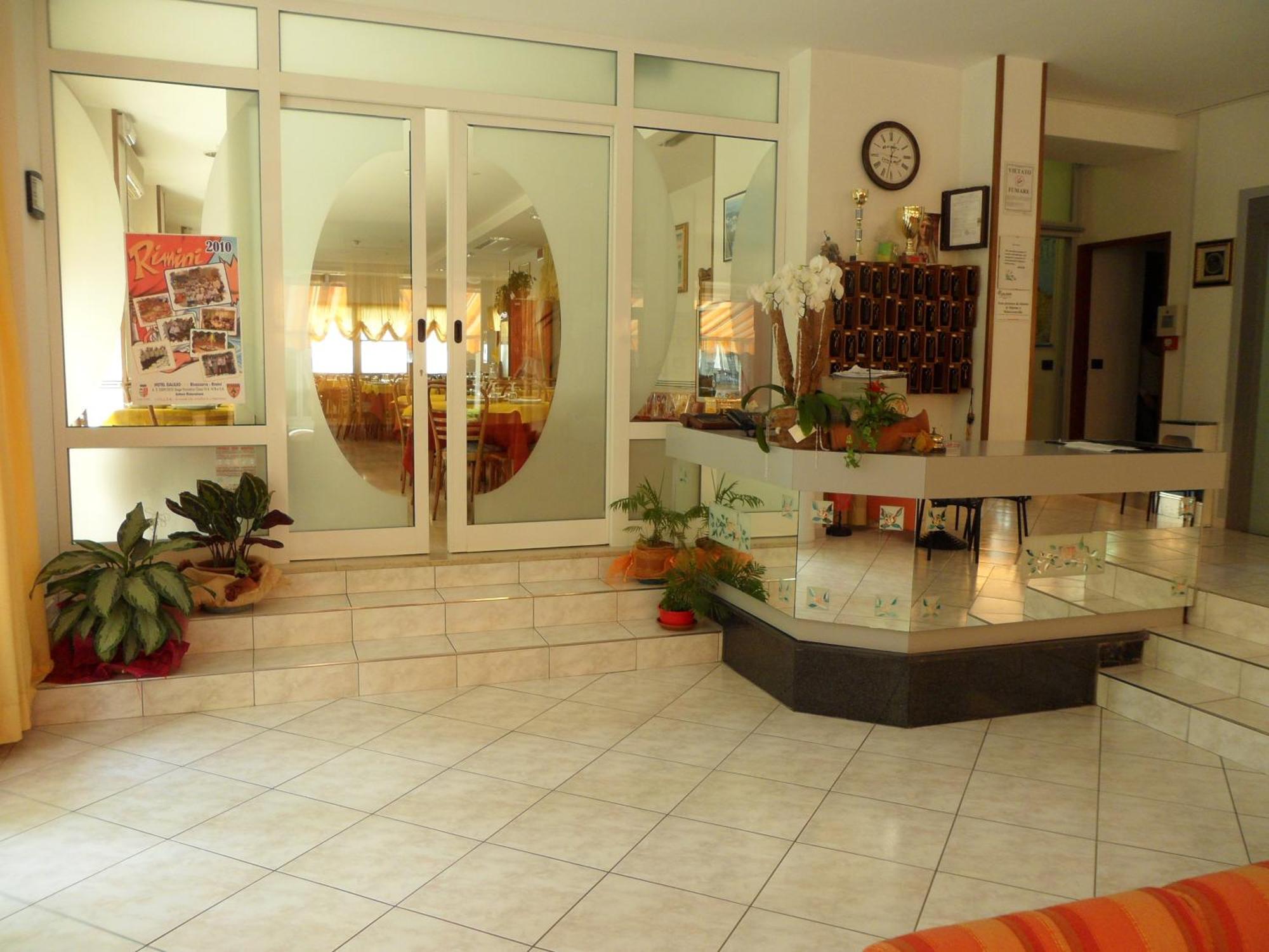 Hotel Galileo Rimini Bagian luar foto